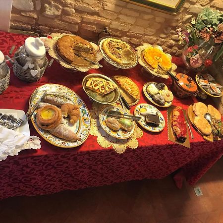 Antiche Dimore San Felice 斯佩洛 外观 照片